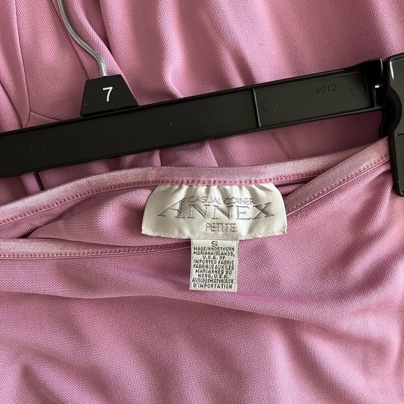 Pink skirt - Picture 3 of 3